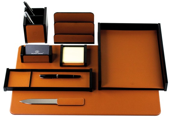 Schreibtisch Set "BOSTON" 8-teilig Kombination Acryl schwarz mit PREMIUM LEDER BOXCALF cuoiobraun