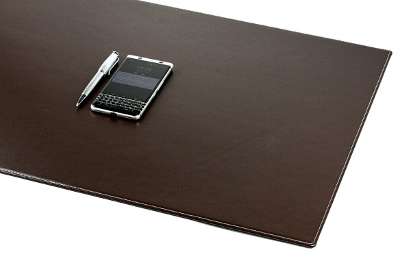 Schreibunterlage XXL 50 x 70, CAMBRIDGE Top Grain Rindspaltleder mit heller Kontrastnaht, dunkelbraun