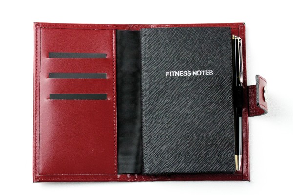 Pocket Notizbuch "FITNESS NOTES" (auswechselbar) mit Druckknopf, CAMBRIDGE Top Grain Leder rot