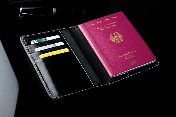 Reisepass / Impfausweis Etui PREMIUM LEDER VINTAGE schwarz - RFID Protected