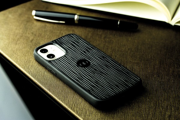 iPhone Case Silikon Schutzhülle in PREMIUM LEDER MANHATTAN Paglia schwarz