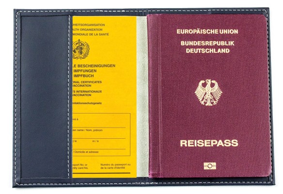 Reisepass / Impfausweis Etui mit RFID Schutz in Lederimitat ECO APPLE LEATHER dunkelblau