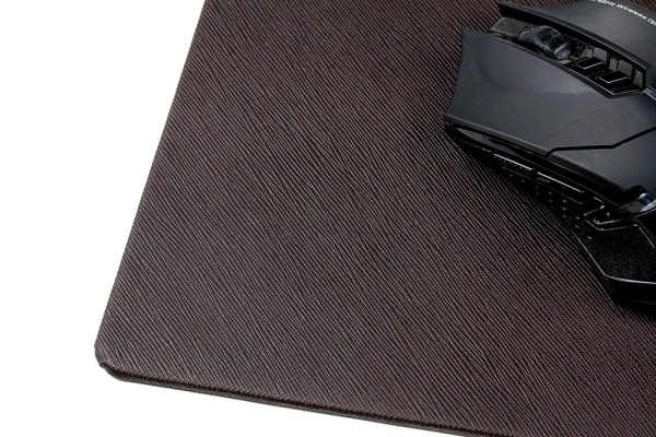 Mousepad SAFFIANO Lederimitat dunkelbraun